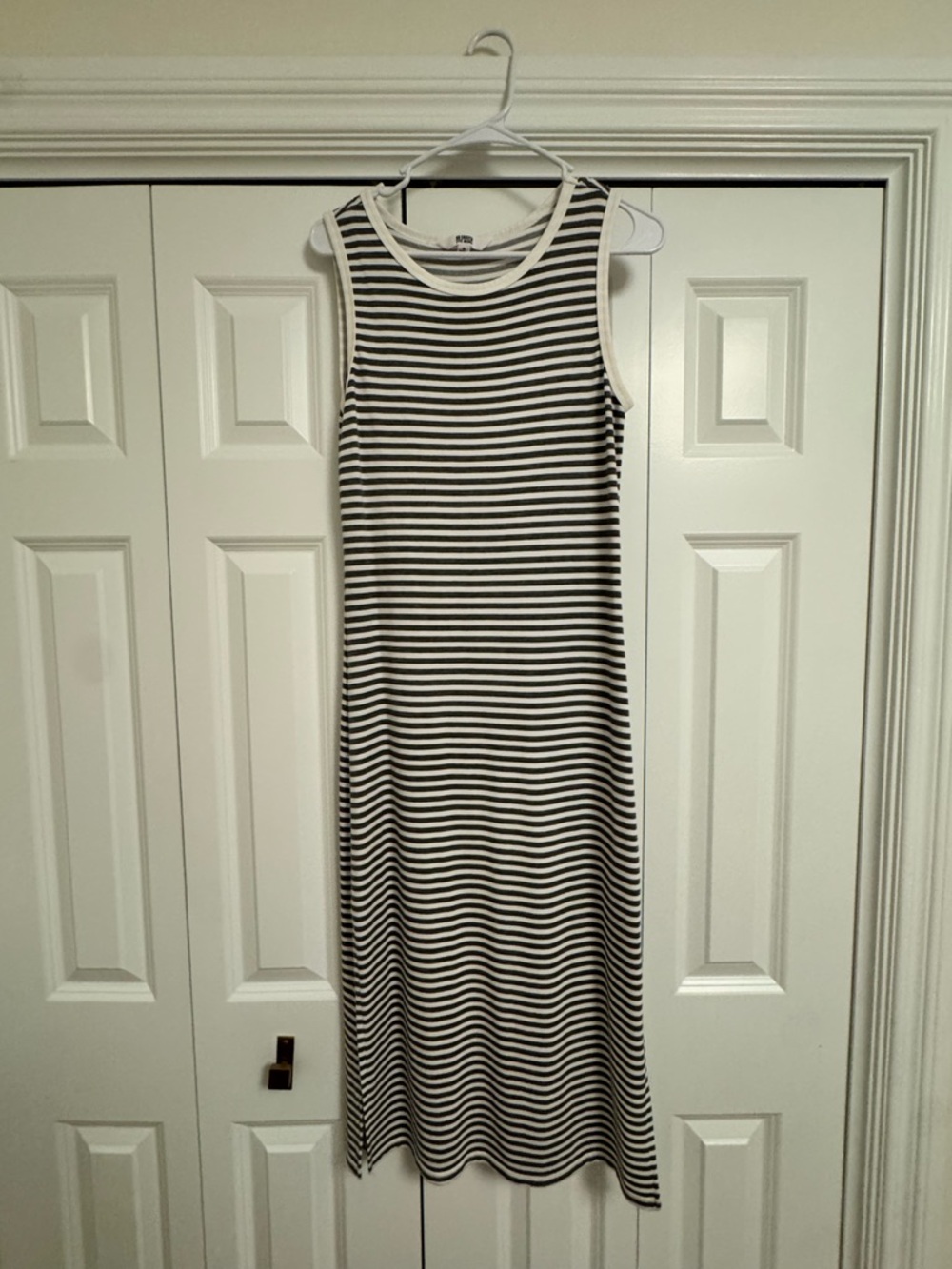 BB Dakota Steve Madden Grey  & White Striped Sleeveless Maxi Dress